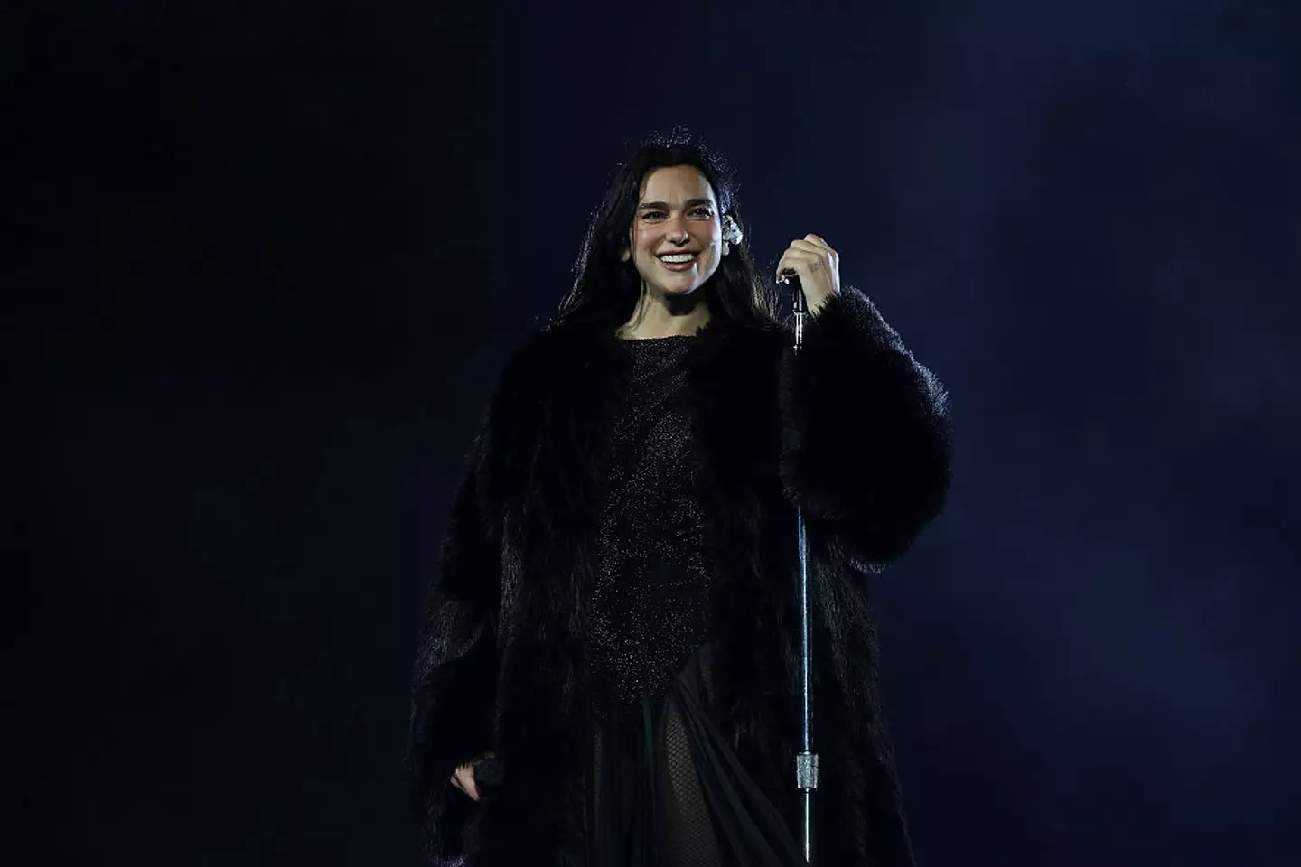 The singer Dua Lipa also comes close to the criteria (Wagner Meier/Getty Images for ABA)