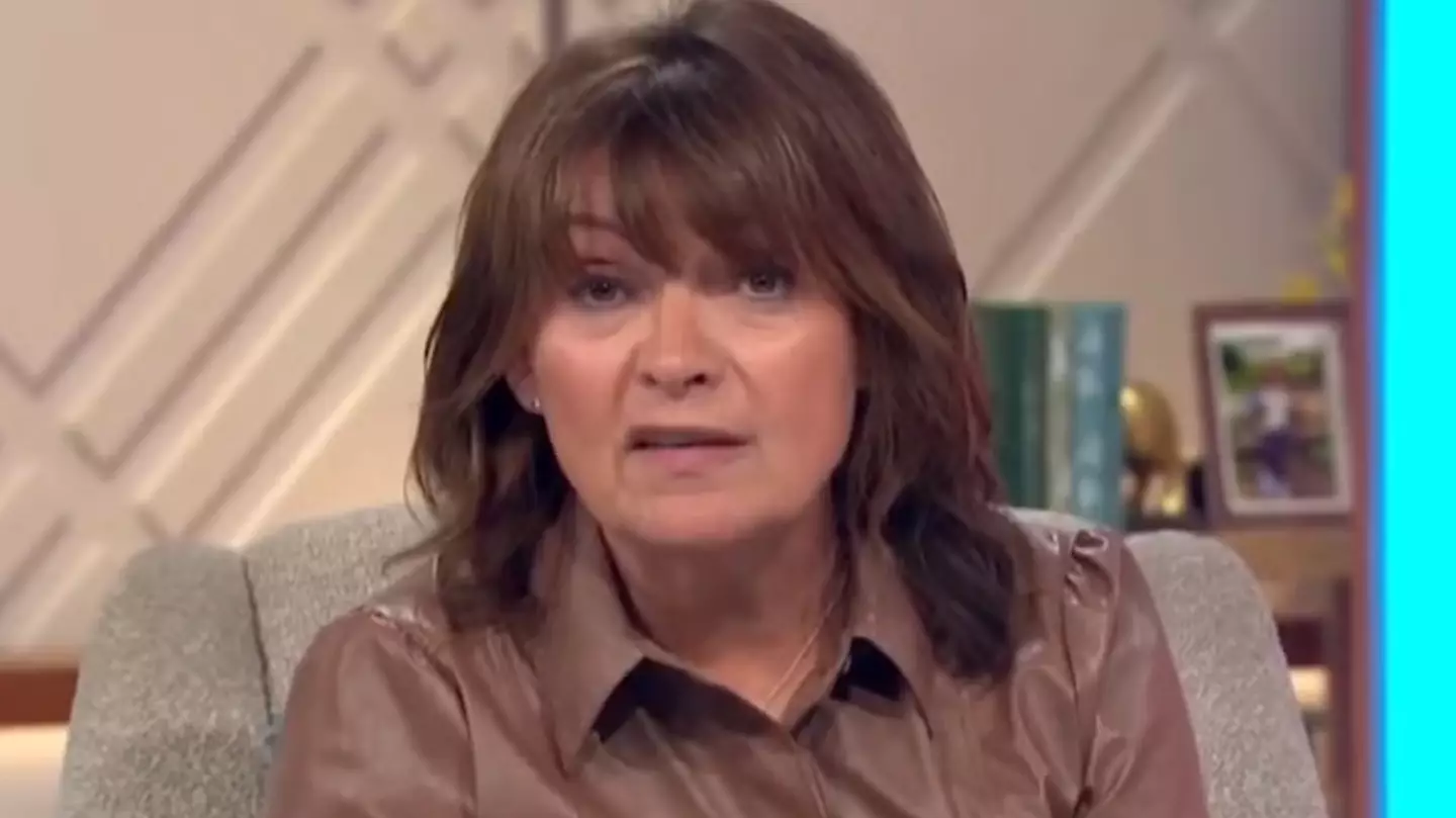 Lorraine Kelly blasted for 'no empathy' response as she announces Kim Woodburn's death on live TV