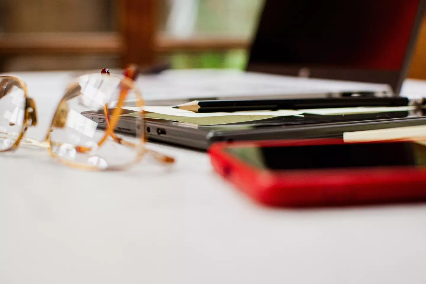 Minor changes to your daily life can help with digital eye strain (Getty Stock Images)