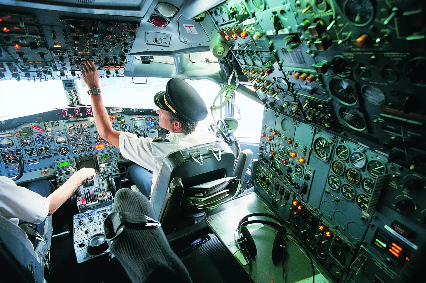 A pilot on Reddit wants to assure passengers that the recent crashes are coincidental (Getty Stock Images)