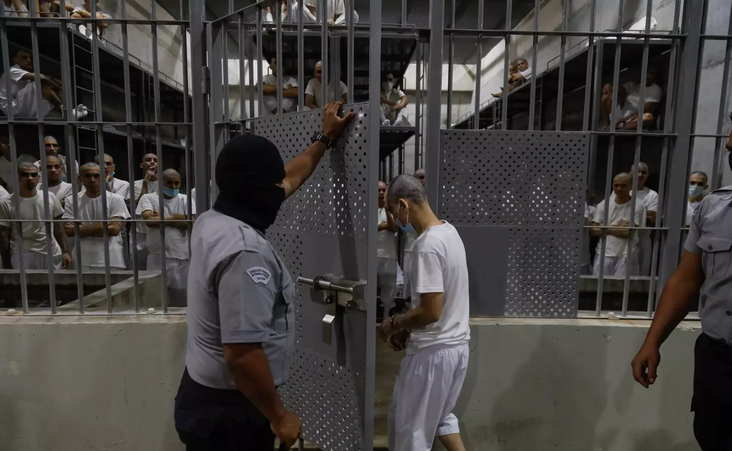 CECOT currently has the capacity for 40,000 inmates (Alex Peña/Getty Images)