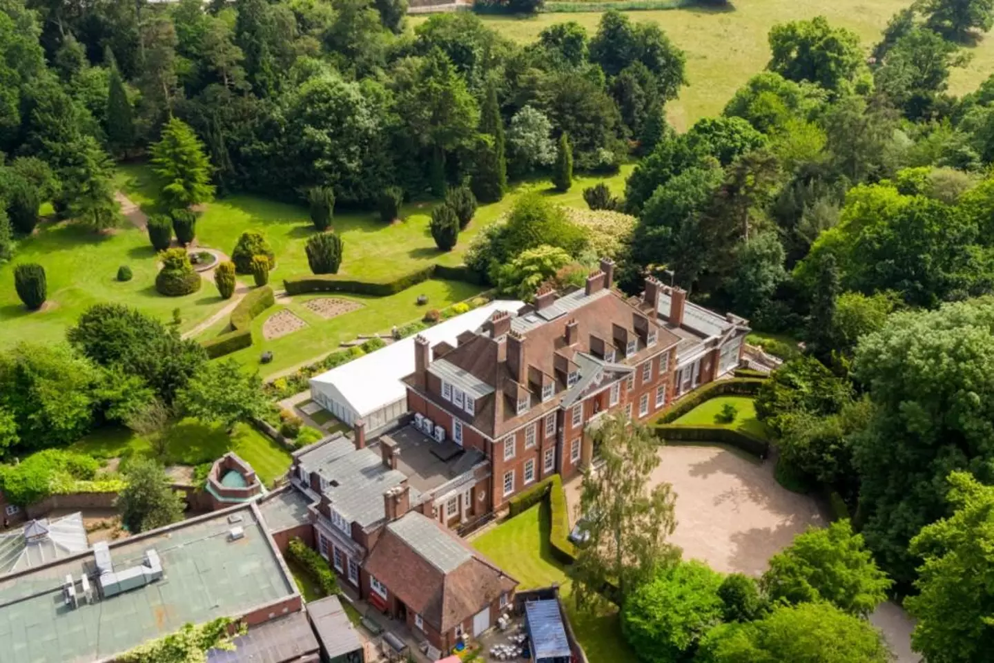 Hunton Park Hotel.