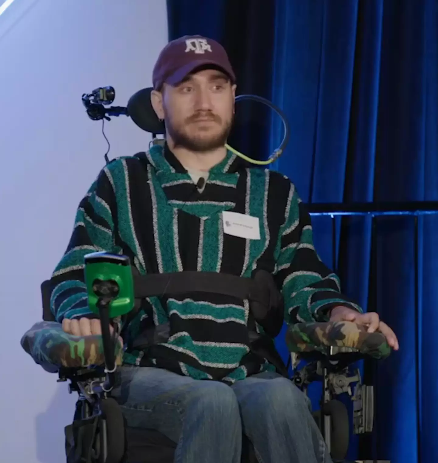 Noland hopes that eventually the chip could allow him to control his wheelchair (X/@ModdedQuad)
