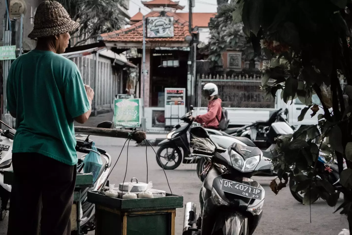 Tourists usually rent scooters from side-of-the-road vendors such as this.