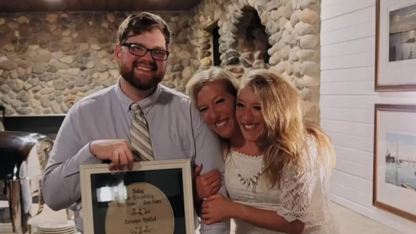 Conjoined twins Abby and Brittany Hensel break silence over photos with newborn baby