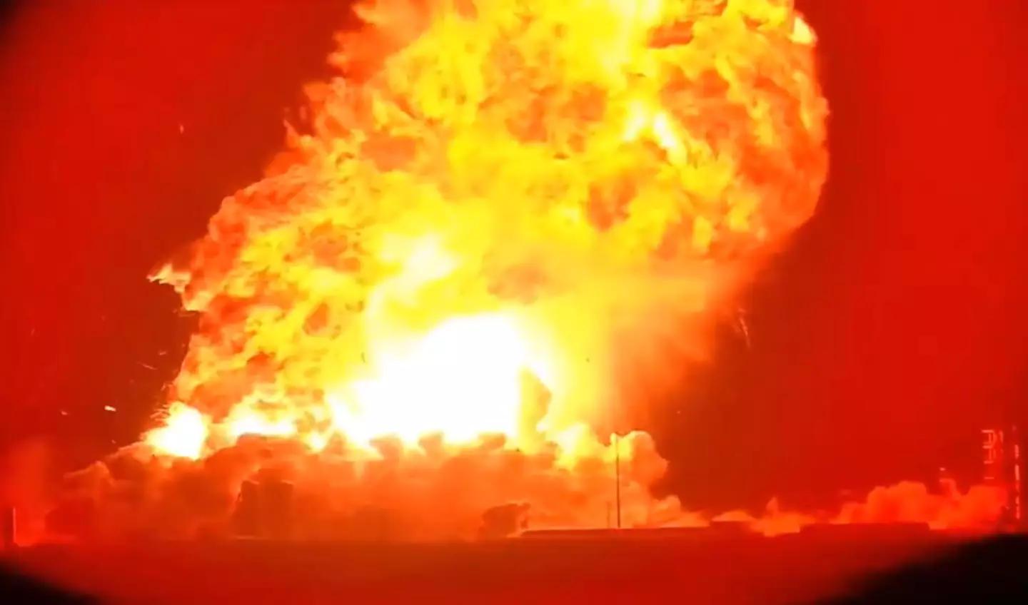 Viewers watching the stream would've seen their screens flash white as the ship exploded (NASA Space Flight)