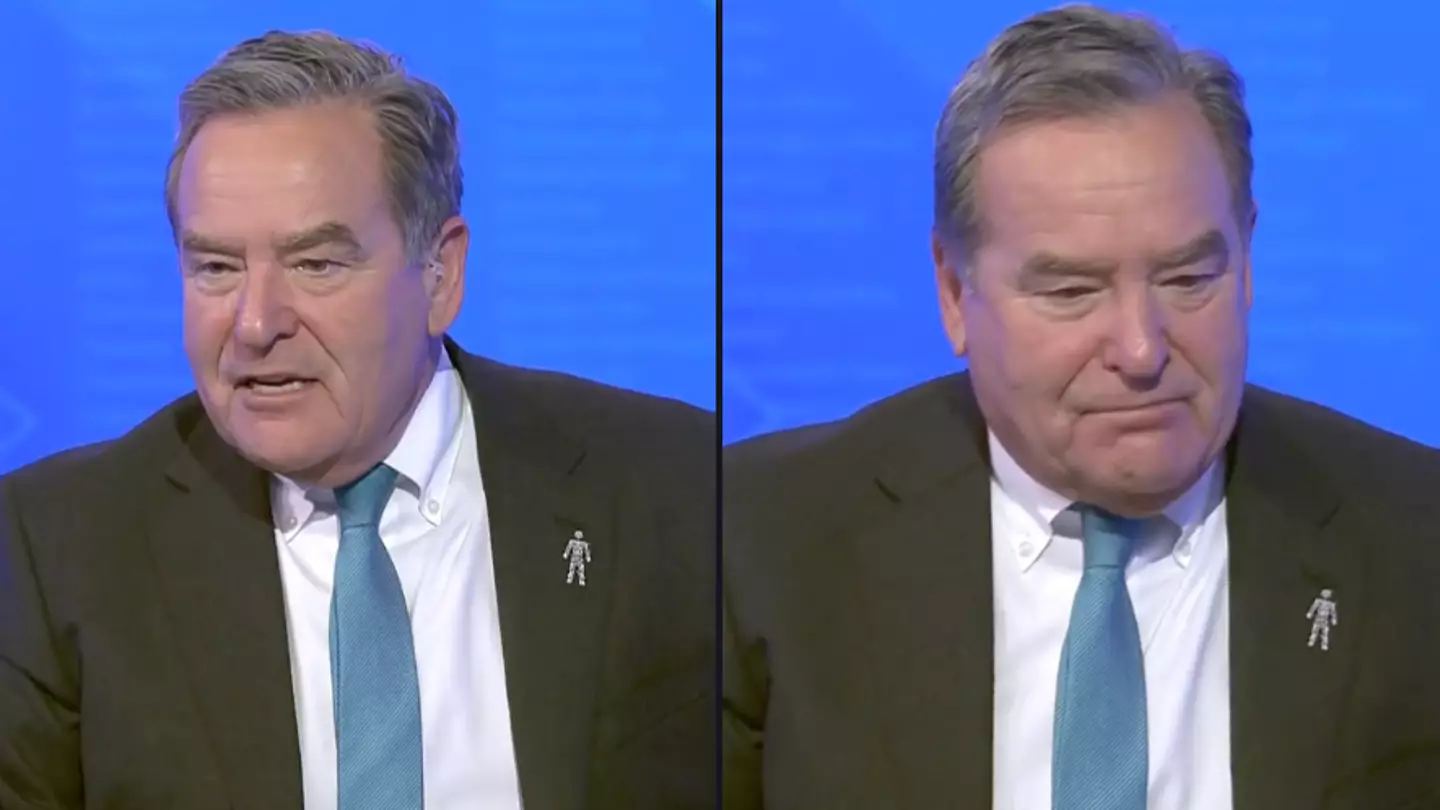 Jeff Stelling facing backlash after saying he's going to 'slash his wrists' on Soccer Saturday