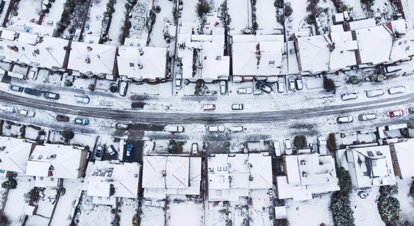 The Met Office says amber and yellow warnings for snow and ice are still in force (Getty Stock Images)