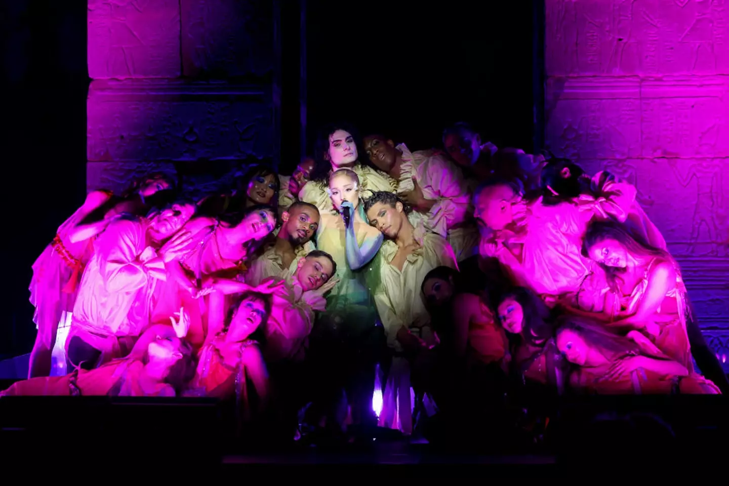 Ariana Grande tickets sold out in less than 15 minutes (Getty/Kevin Mazur/MG24)