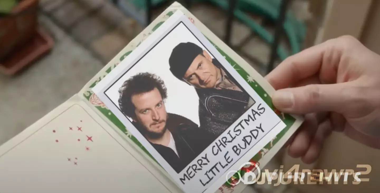 The Wet Bandits even sent Kevin a Christmas card (YouTube/VJ4rawr2)