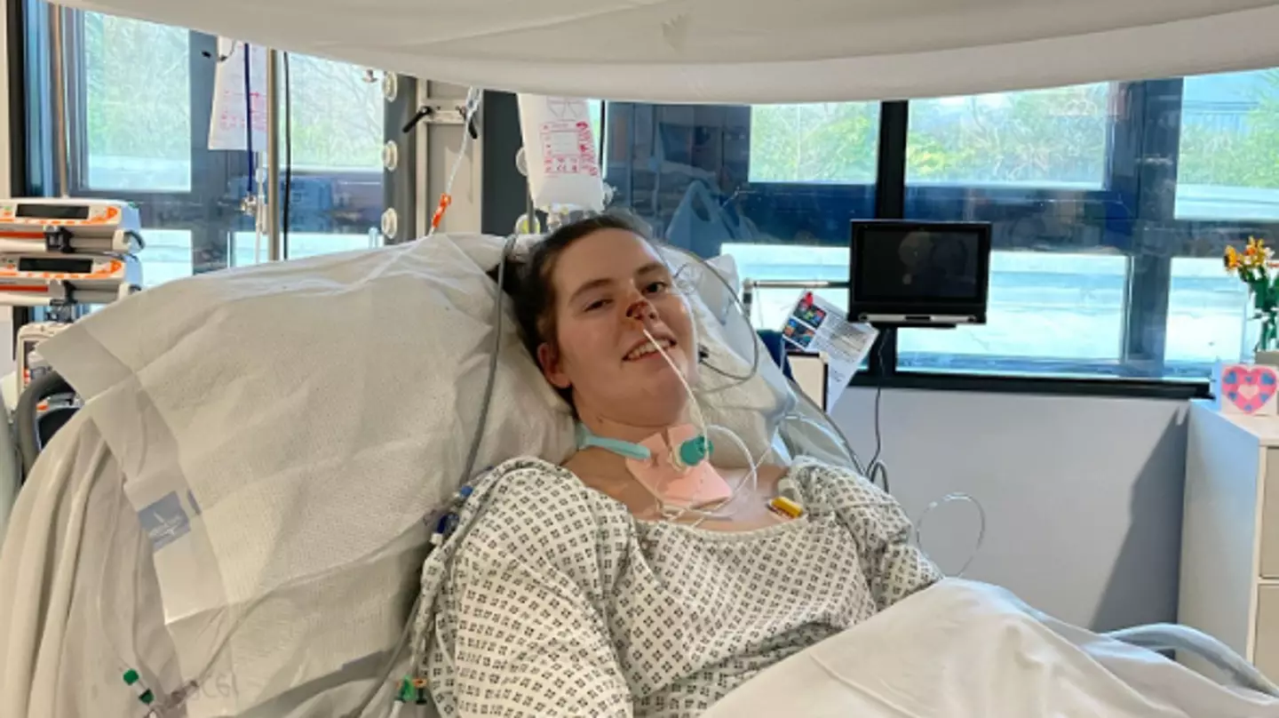 Student who thought she had the flu woke up to be told all four of her limbs need amputating