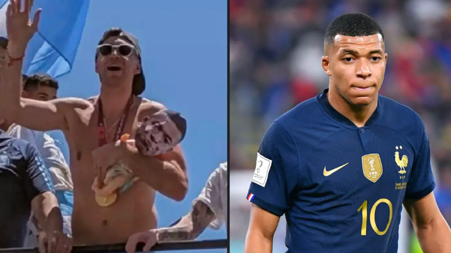 Argentinian goalkeeper savagely trolls Kylian Mbappe during team's homecoming parade