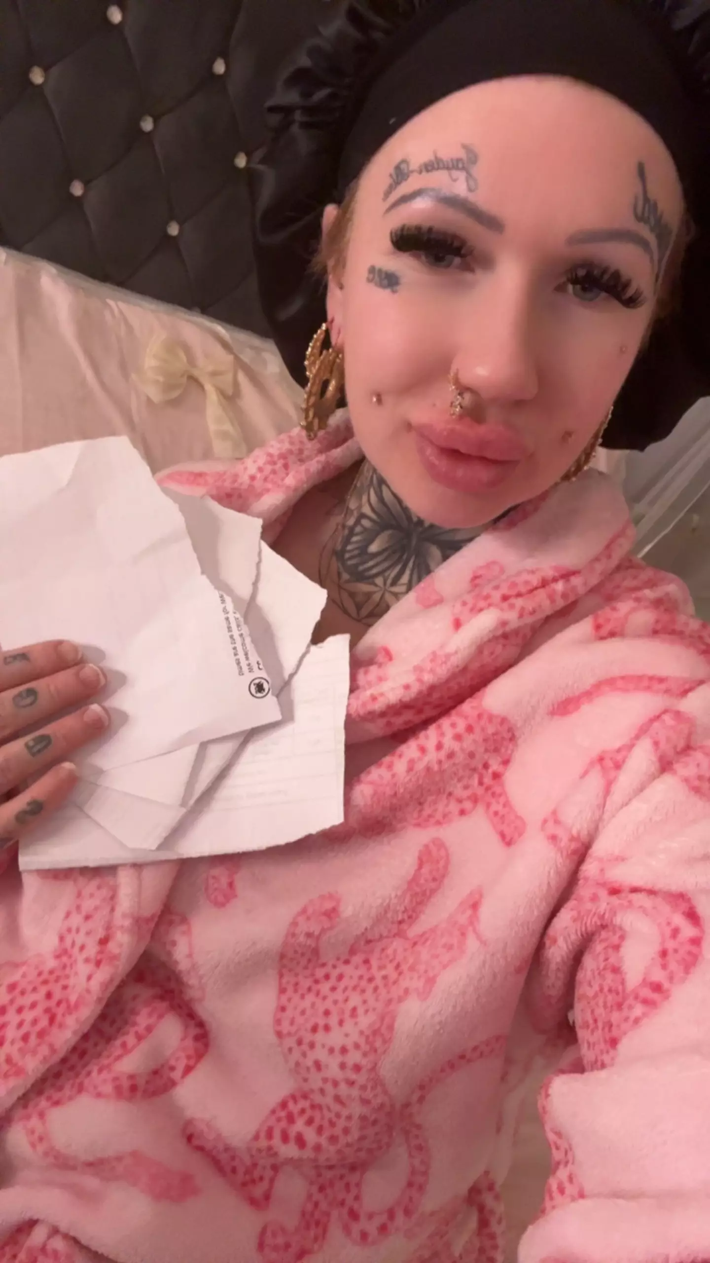 Yaz eats up to ten sheets of paper a day to satisfy her 'strong cravings' (Kennedy News and Media)