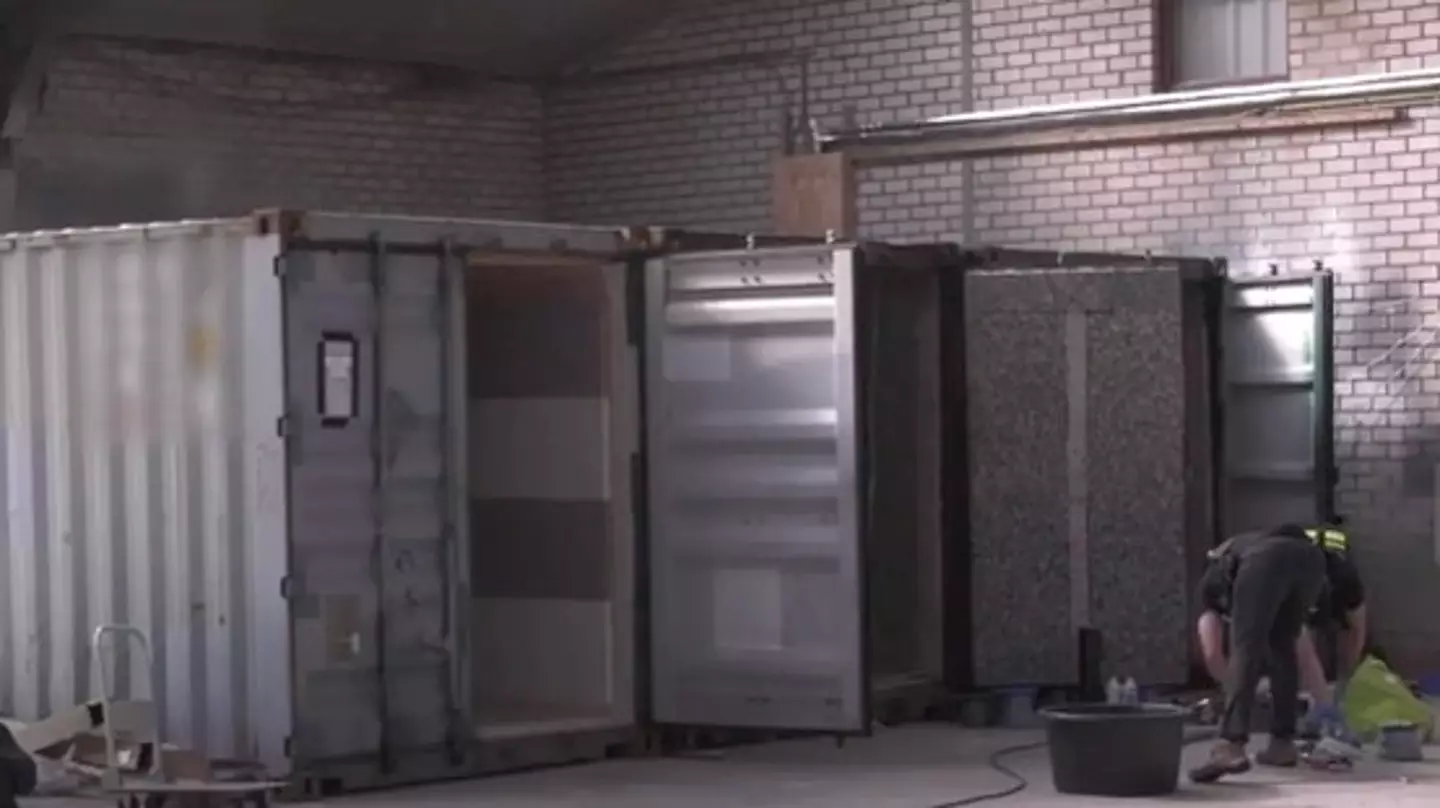 Torture Container Shows 'Cocaine Users Consequences Of Their Habits'