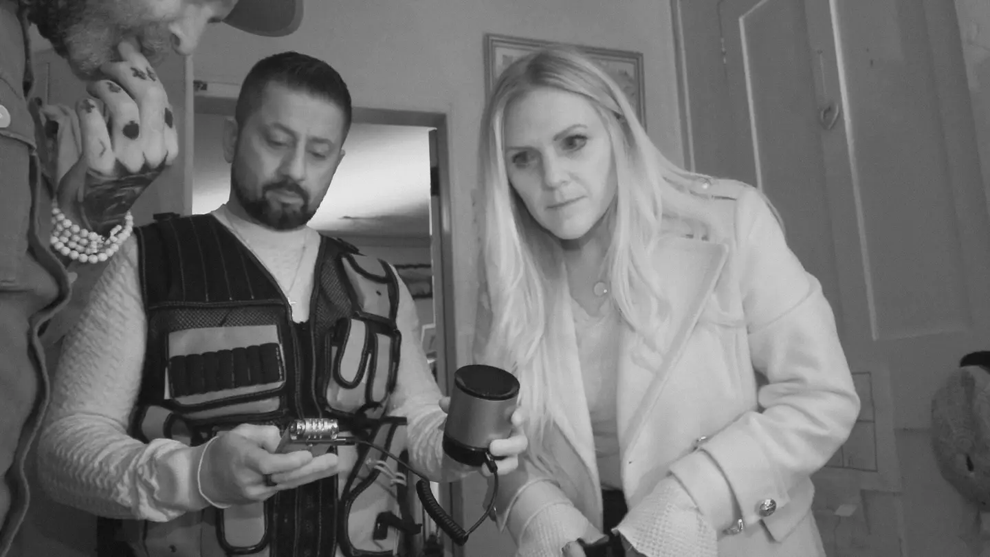 Barri Ghai and Jayne Harris on Help! My House is Haunted (Discovery+)