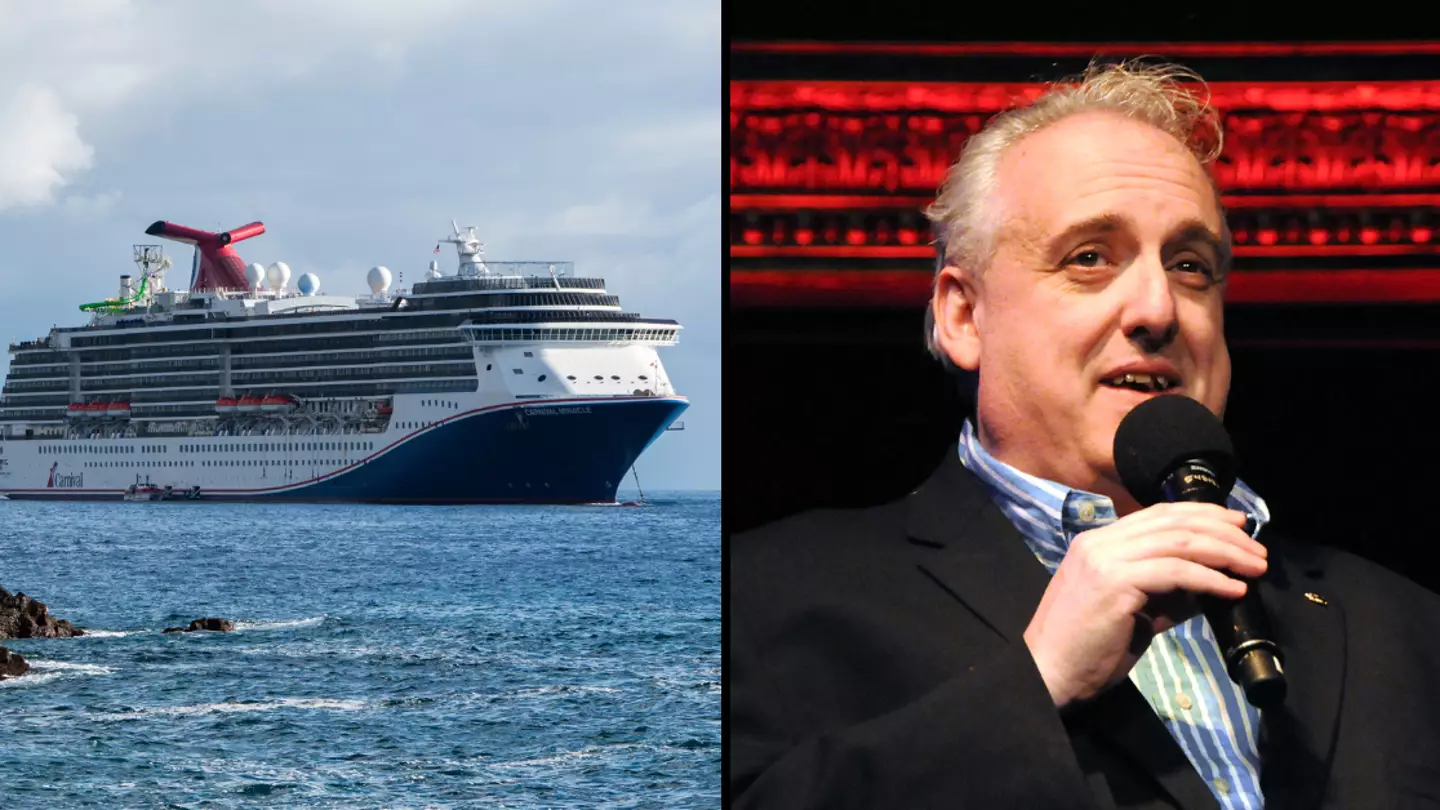 Carnival Cruise Line director issues Christmas gift warning as passenger complains about service