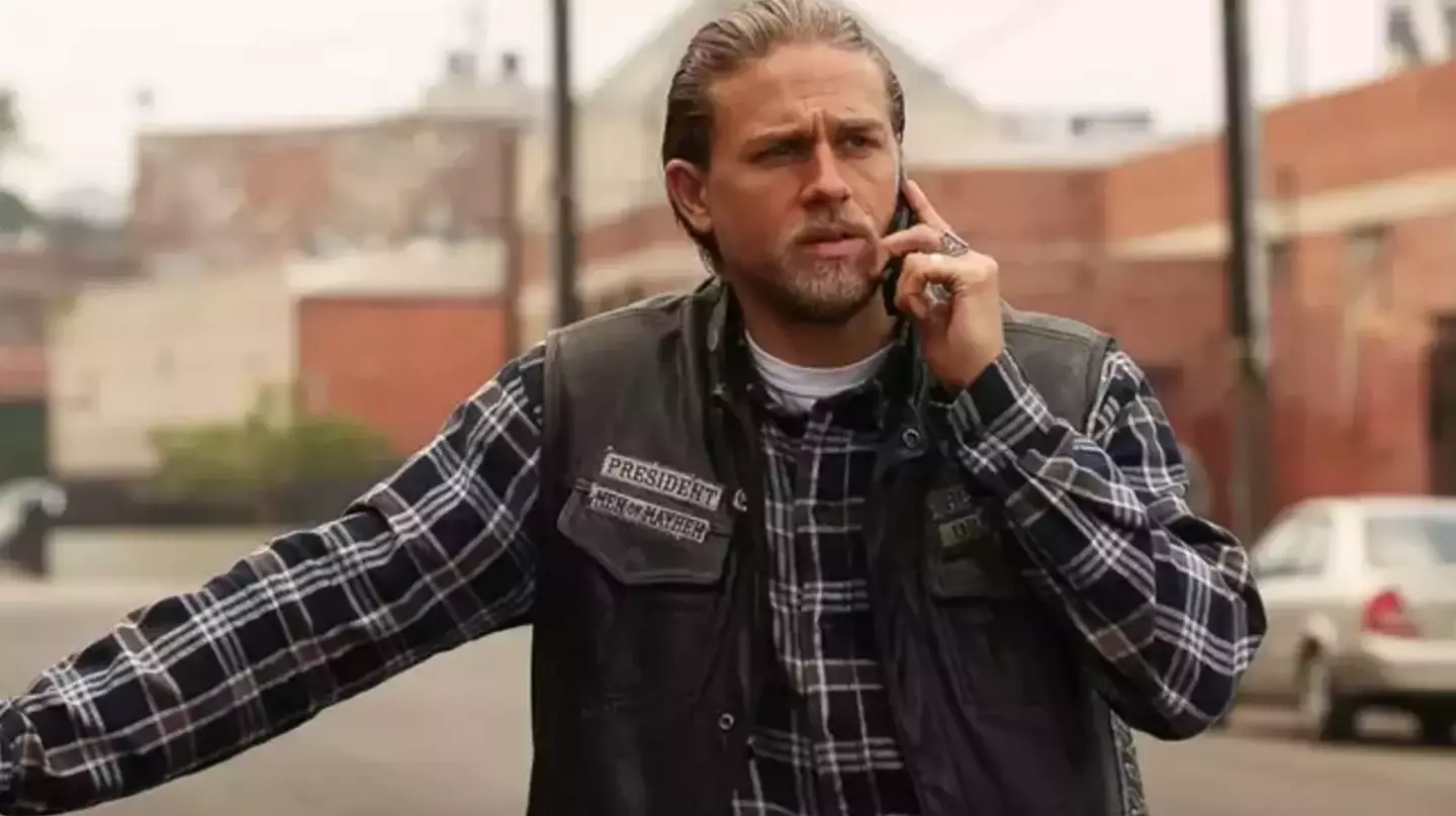 The actor admits that his half English, half American accent can be 'embarrassing'. (FX)