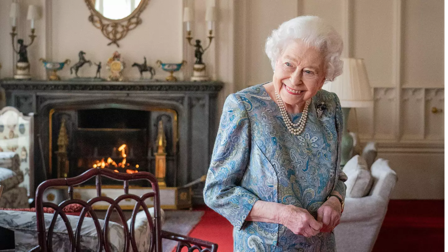 How long is the mourning period for the Queen?