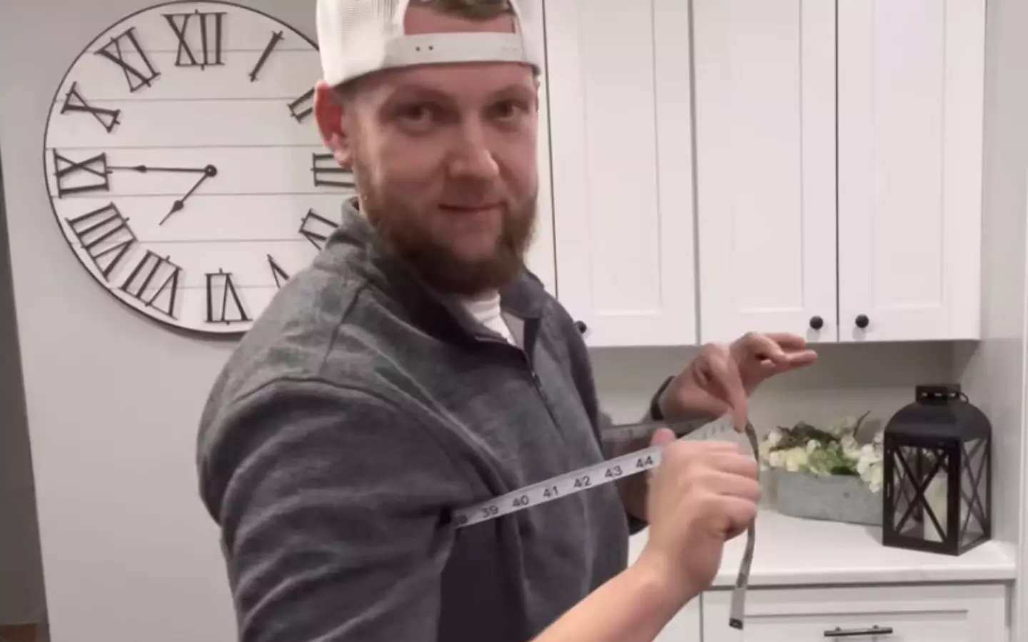 Patrick revealed the extent of his weight loss in a YouTube video (YouTube/@carnivorecouple.pat.cait)