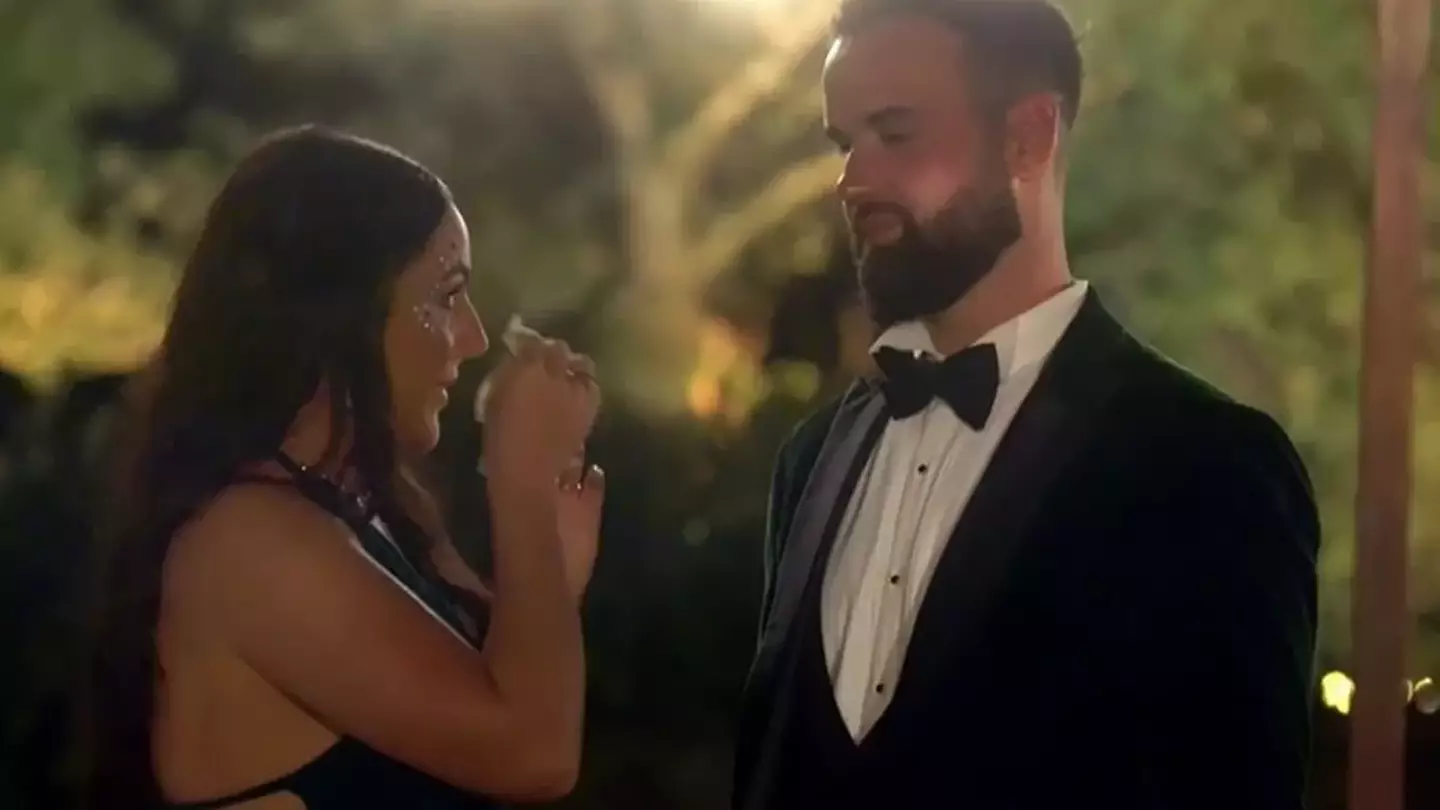 Swinger issues lifestyle warning to all couples as woman left in tears during TV sex experiment