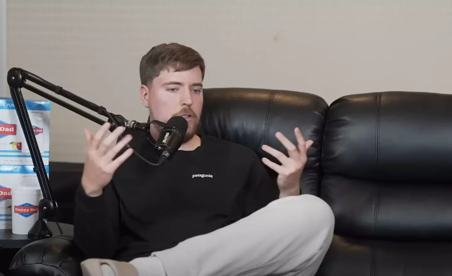 Featured in a recent interview with FULL SEND PODCAST, MrBeast let us in on his secret YouTube formula.