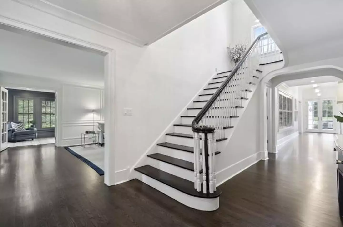 The renovated inside of the Home Alone house (Redfin)