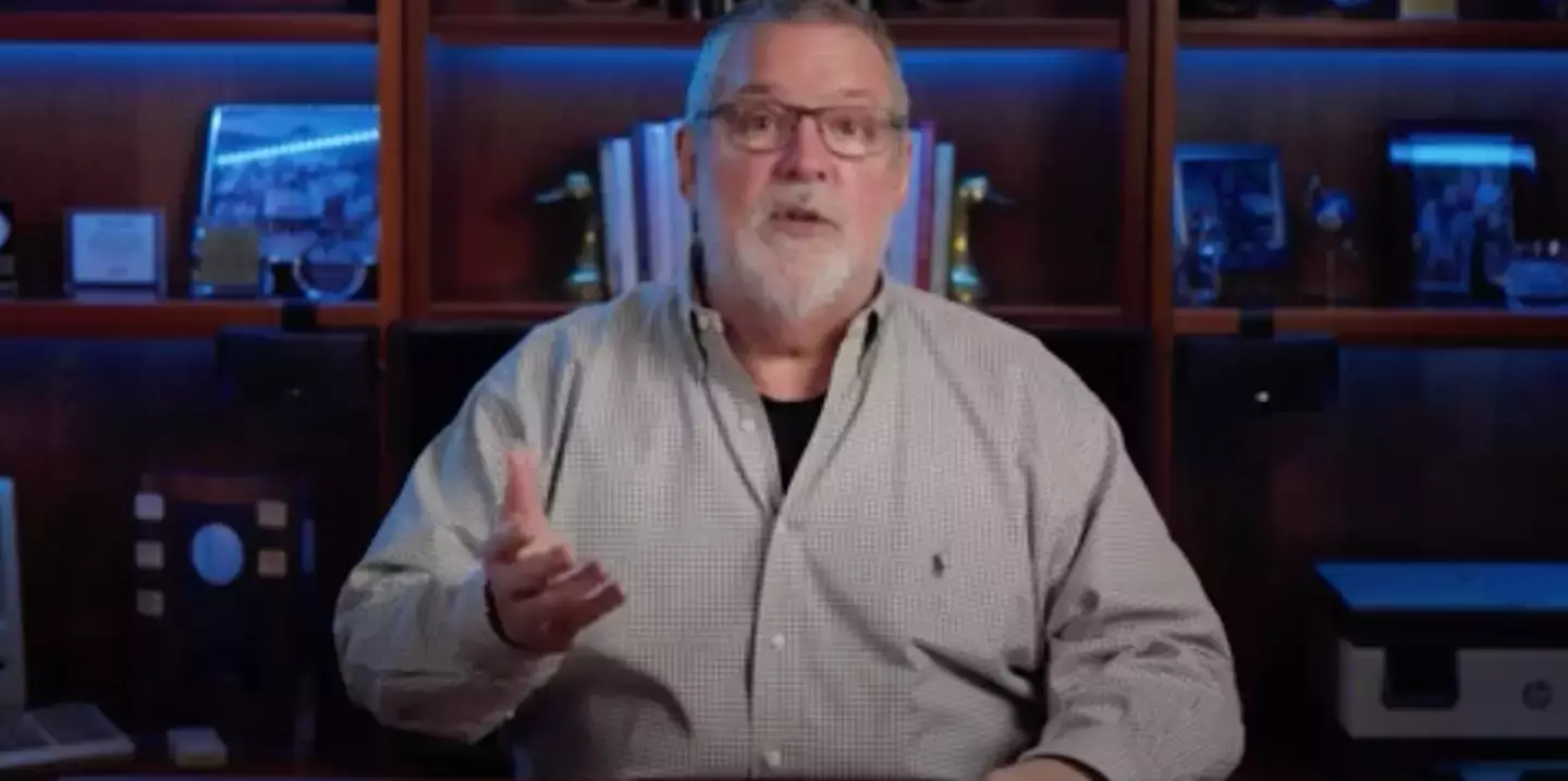 Chris Williams reckons he came up with the perfect question to ask candidates (YouTube/CLWill)