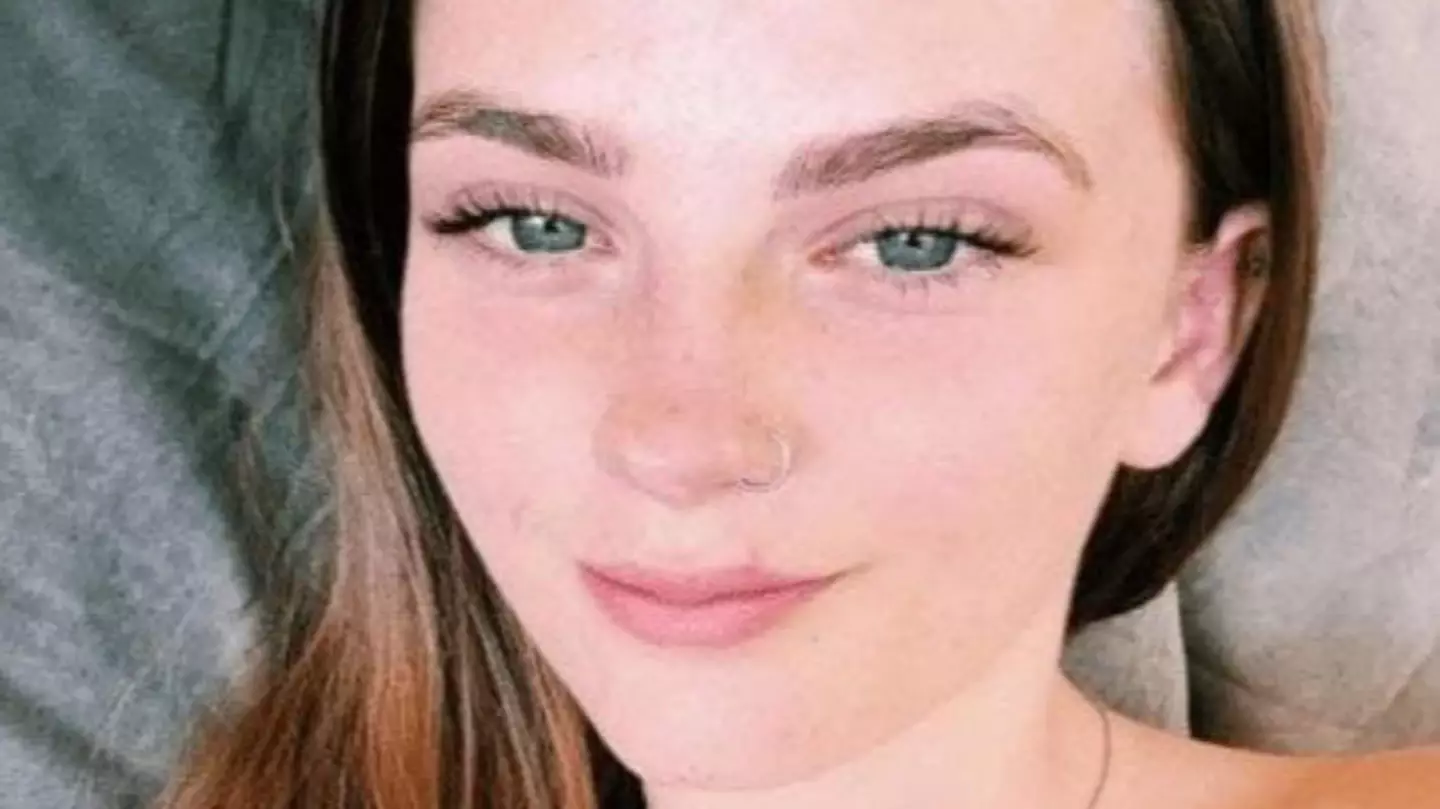 Girl, 17, missing for 10 days after failing to board flight to meet her boyfriend