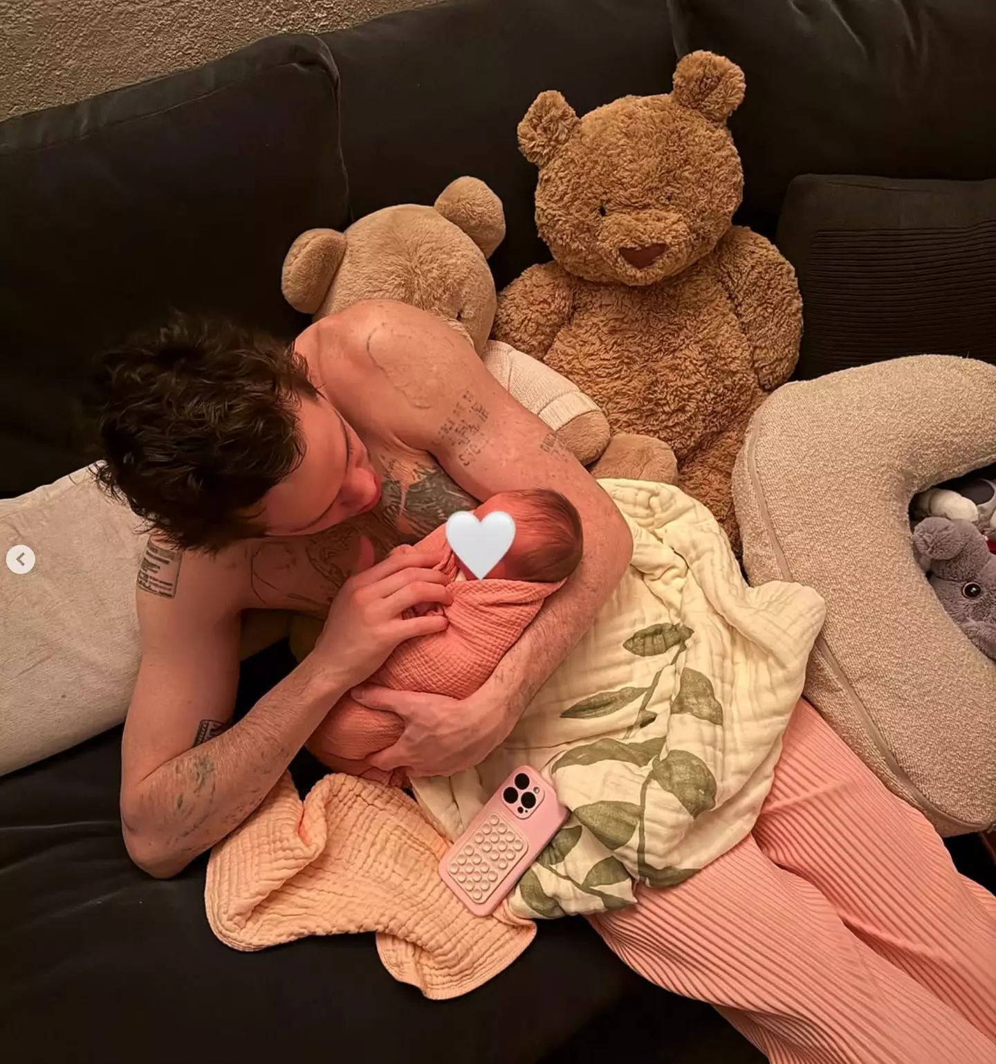 Lots of his arm tattoos have now gone completely (instagram/Elsie)