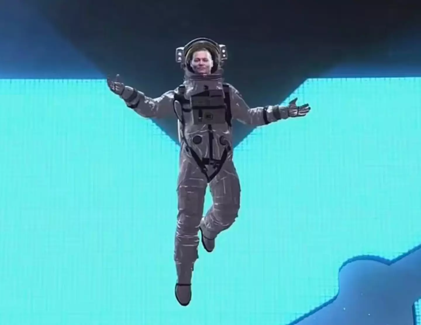 Johnny Depp appeared as the Moonman logo at the MTV VMAs.