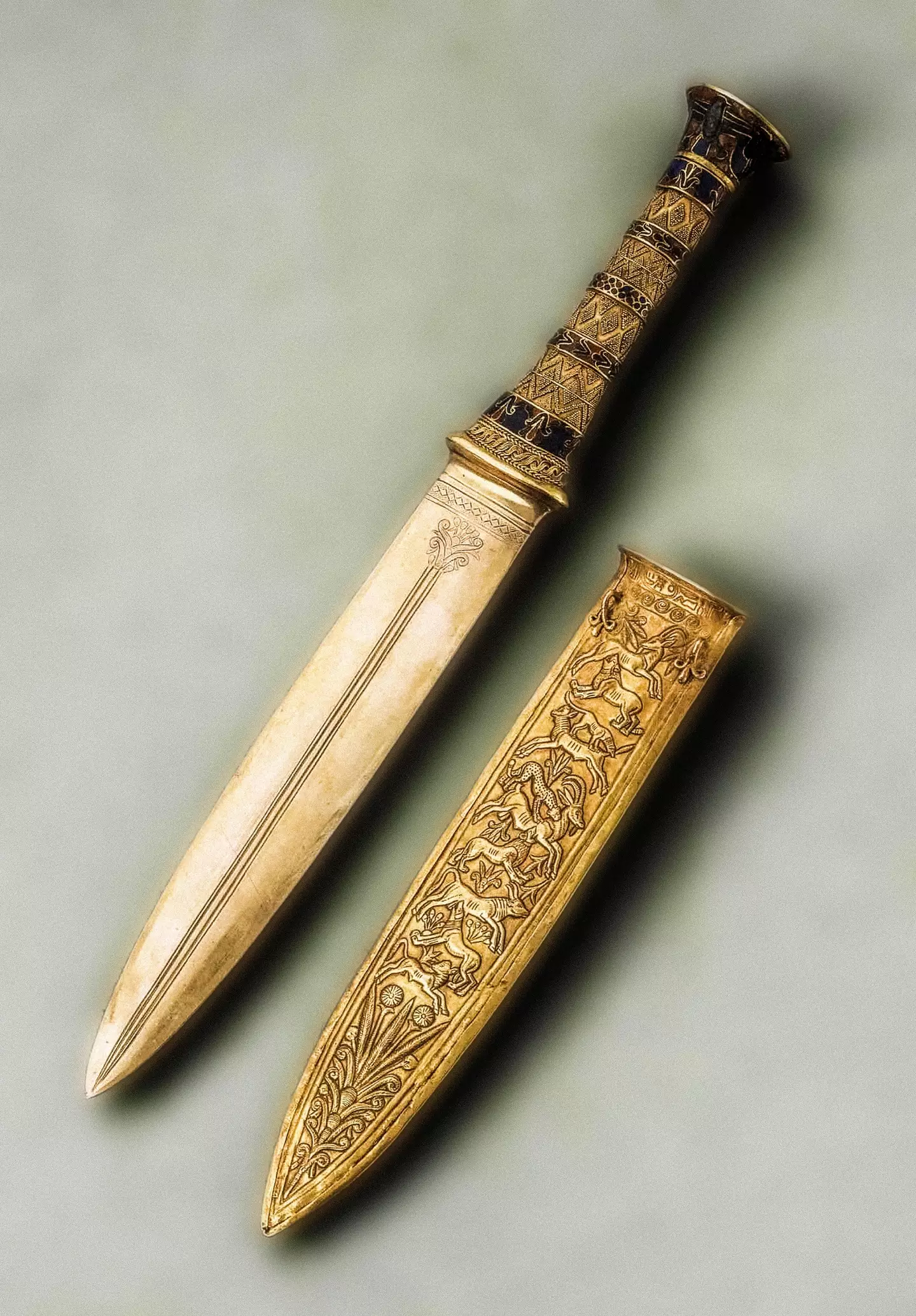 Tutankhamun's dagger, which scientists believe came from outer space.