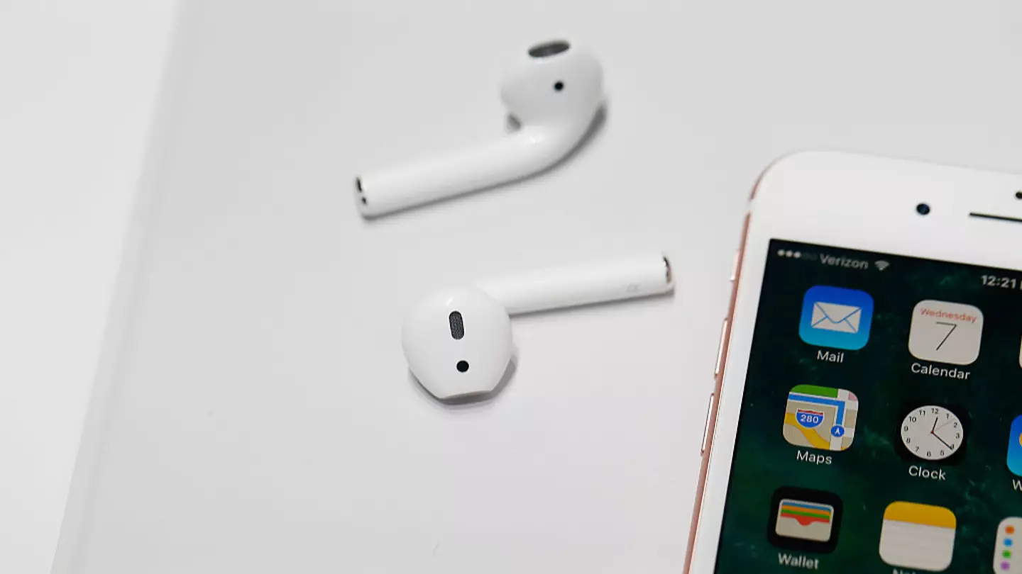 Shoppers spot little-known hack to claim free Apple AirPods 4 worth £129