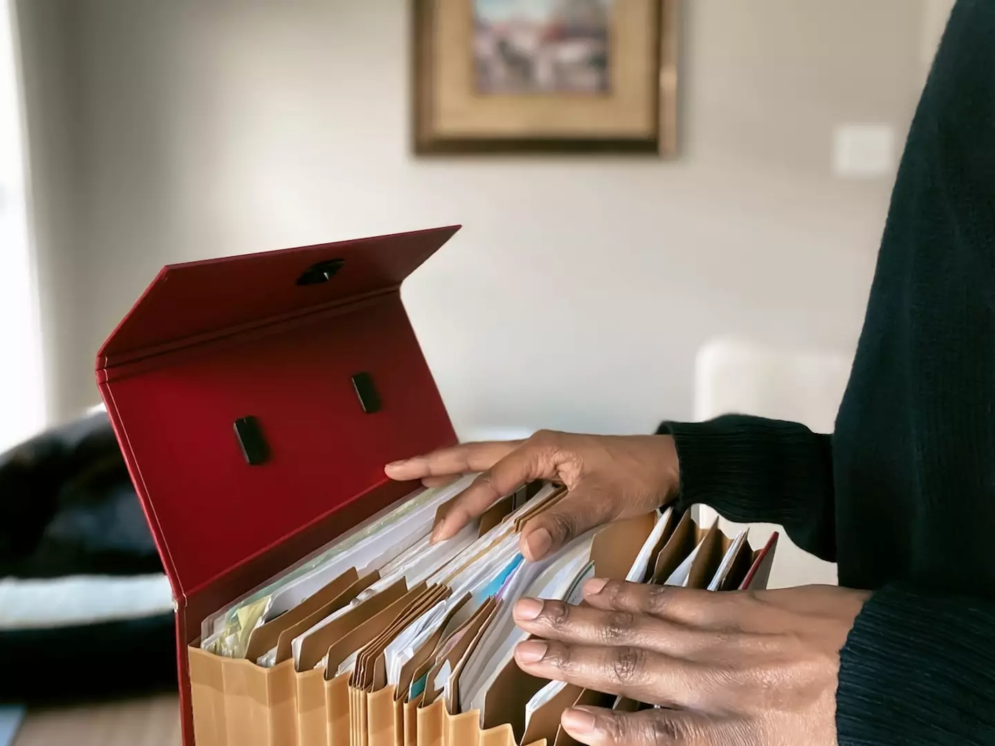 Don't forget to pack important documents (Getty Stock Images)
