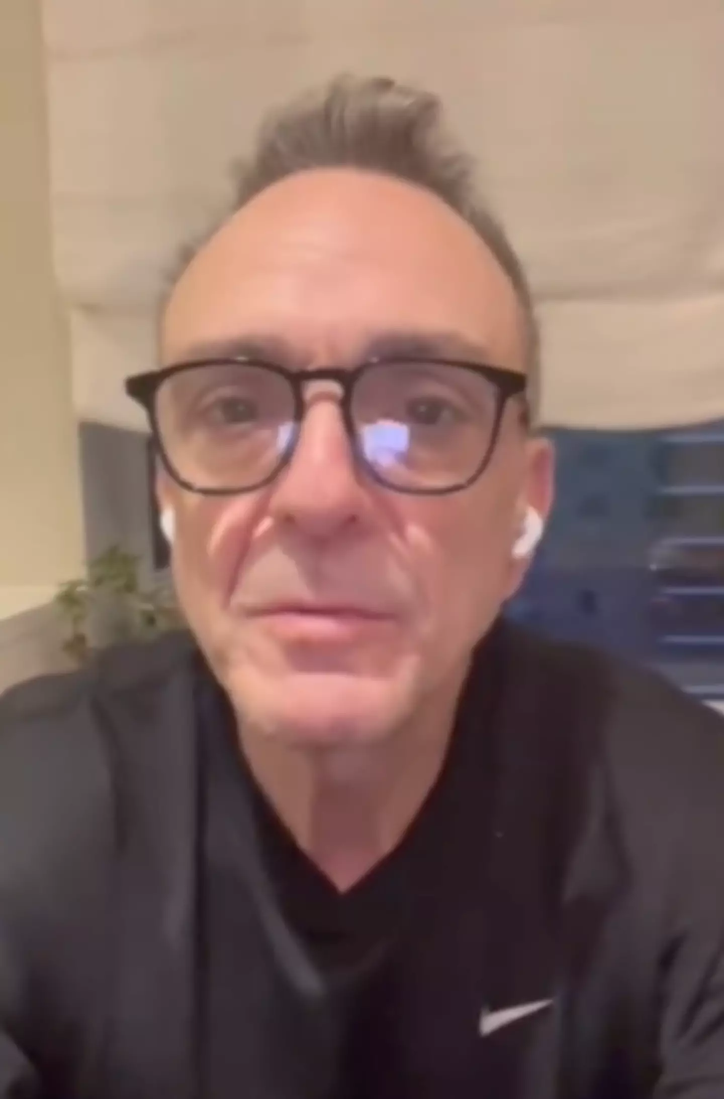 28KB 2001 null null null null 12 null null 1 2003 null os7OZpDBUcGsqM