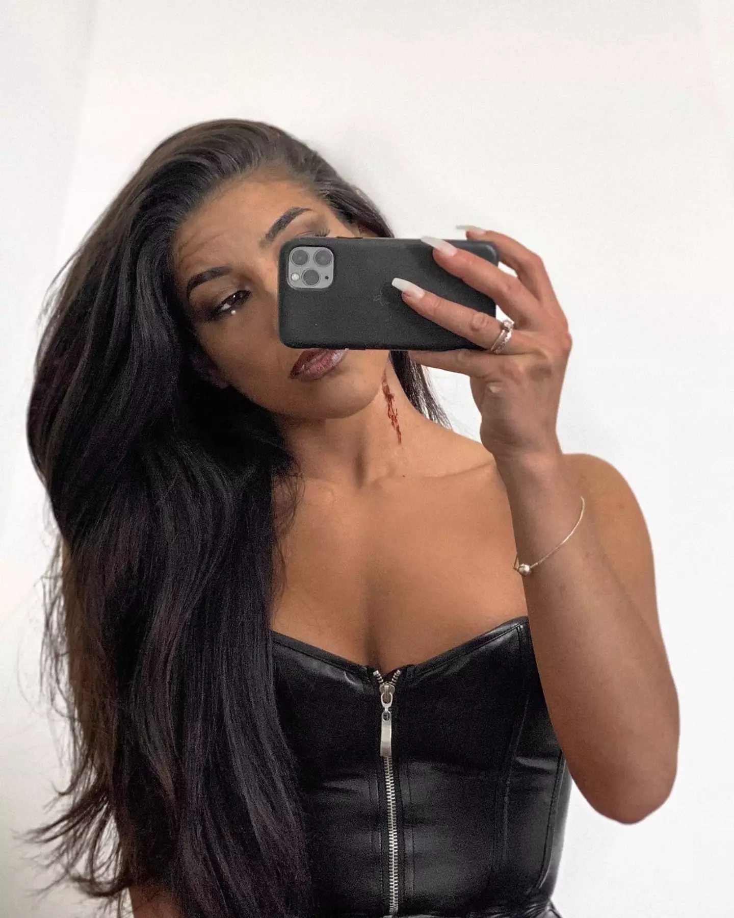 Leah quit her job to eat full-time.