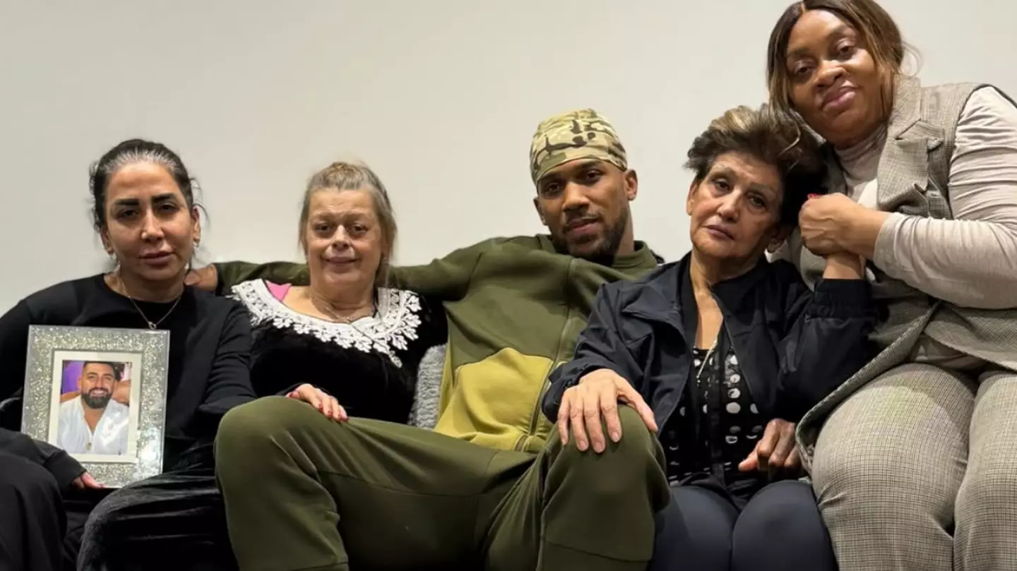 Instagram/Anthony Joshua