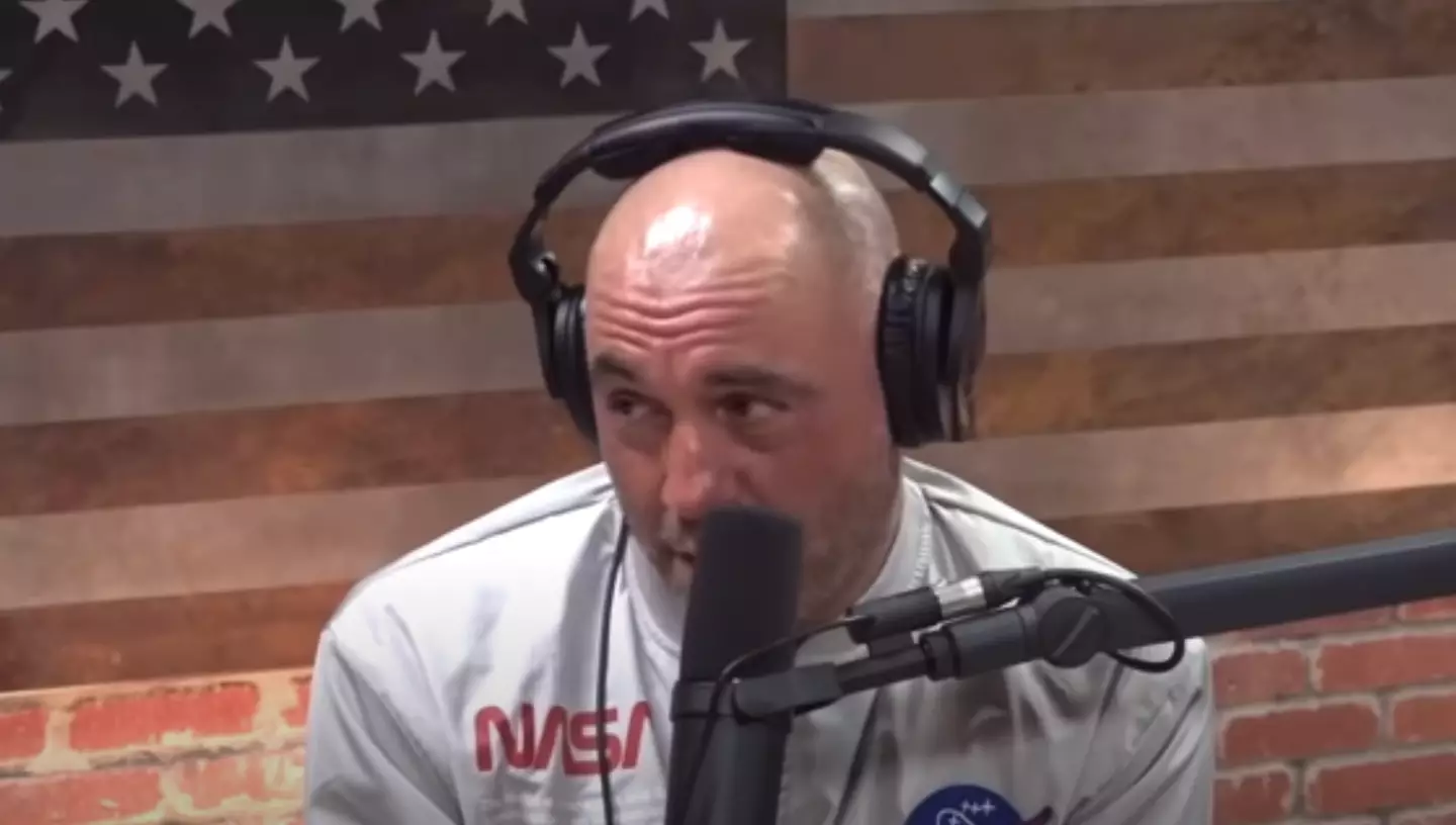 Rogan explained every little detail of his toilet troubles (YouTube/The Joe Rogan Experience)