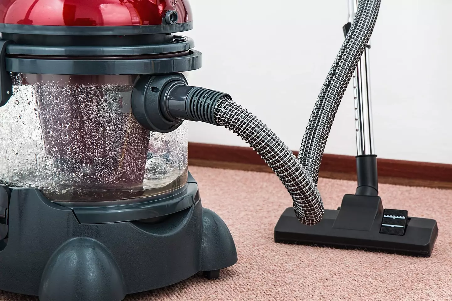 Brown or orange snot may mean you ought to do a spot of hoovering.