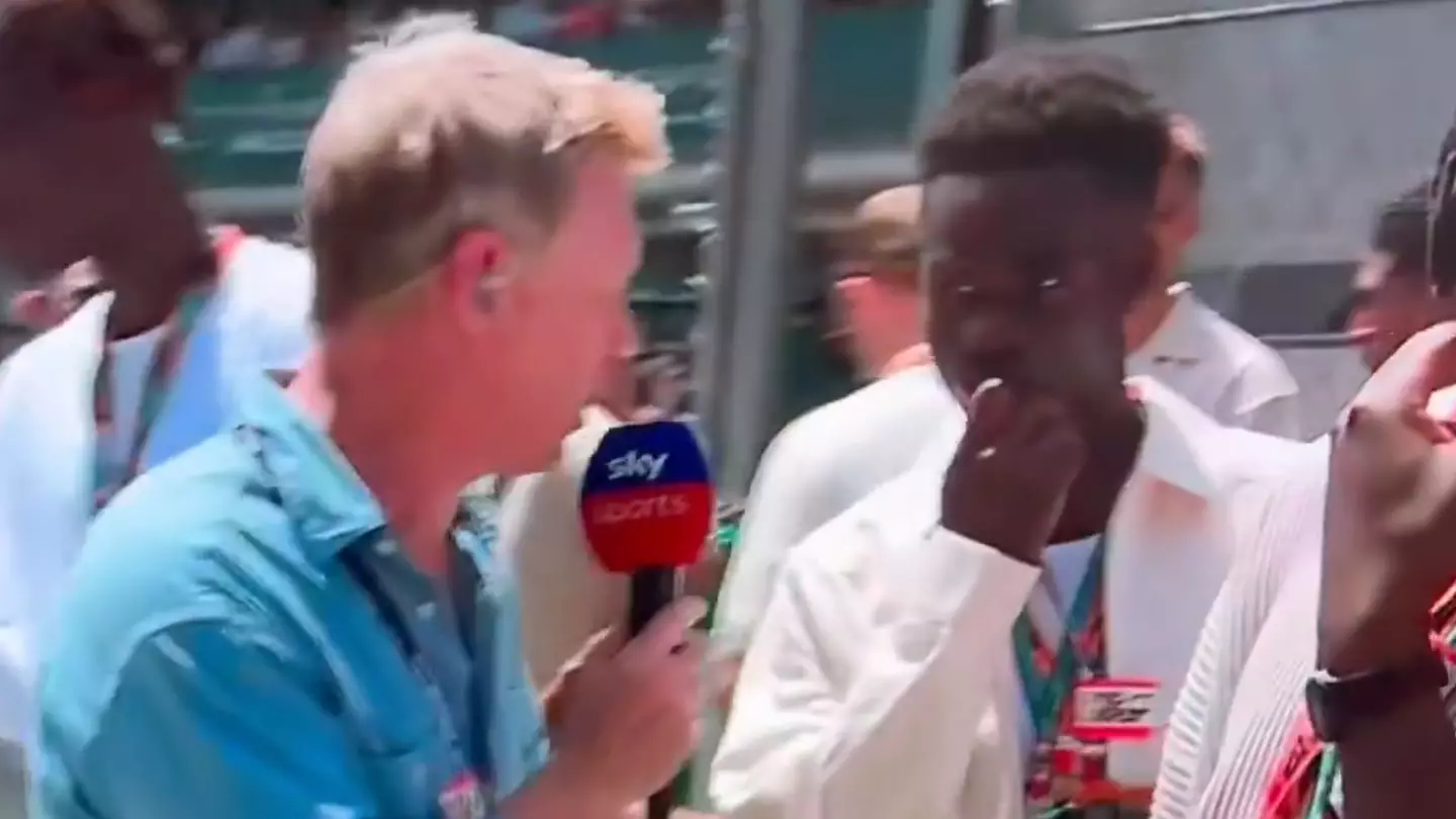Viewers left divided after what Bukayo Saka did to reporter on F1 grid walk