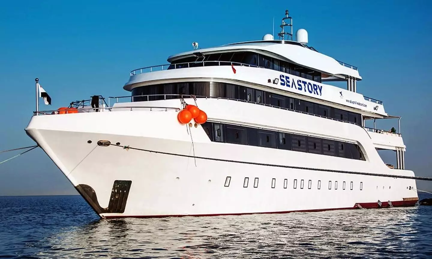 Four Brits are reported as missing (Dive Pro Liveaboard)