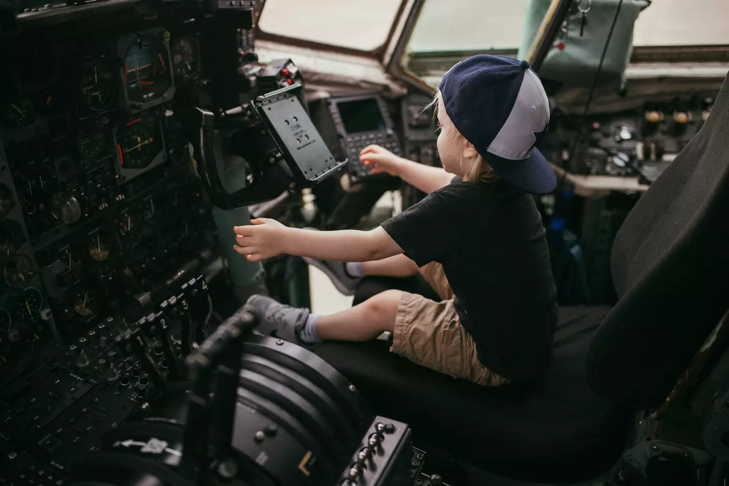 Kudrinsky let his two children in the cockpit (Getty Stock Images)