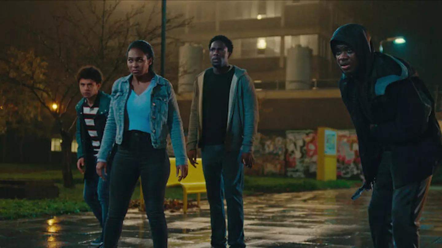 The show features an outstanding ensemble cast. (Netflix)