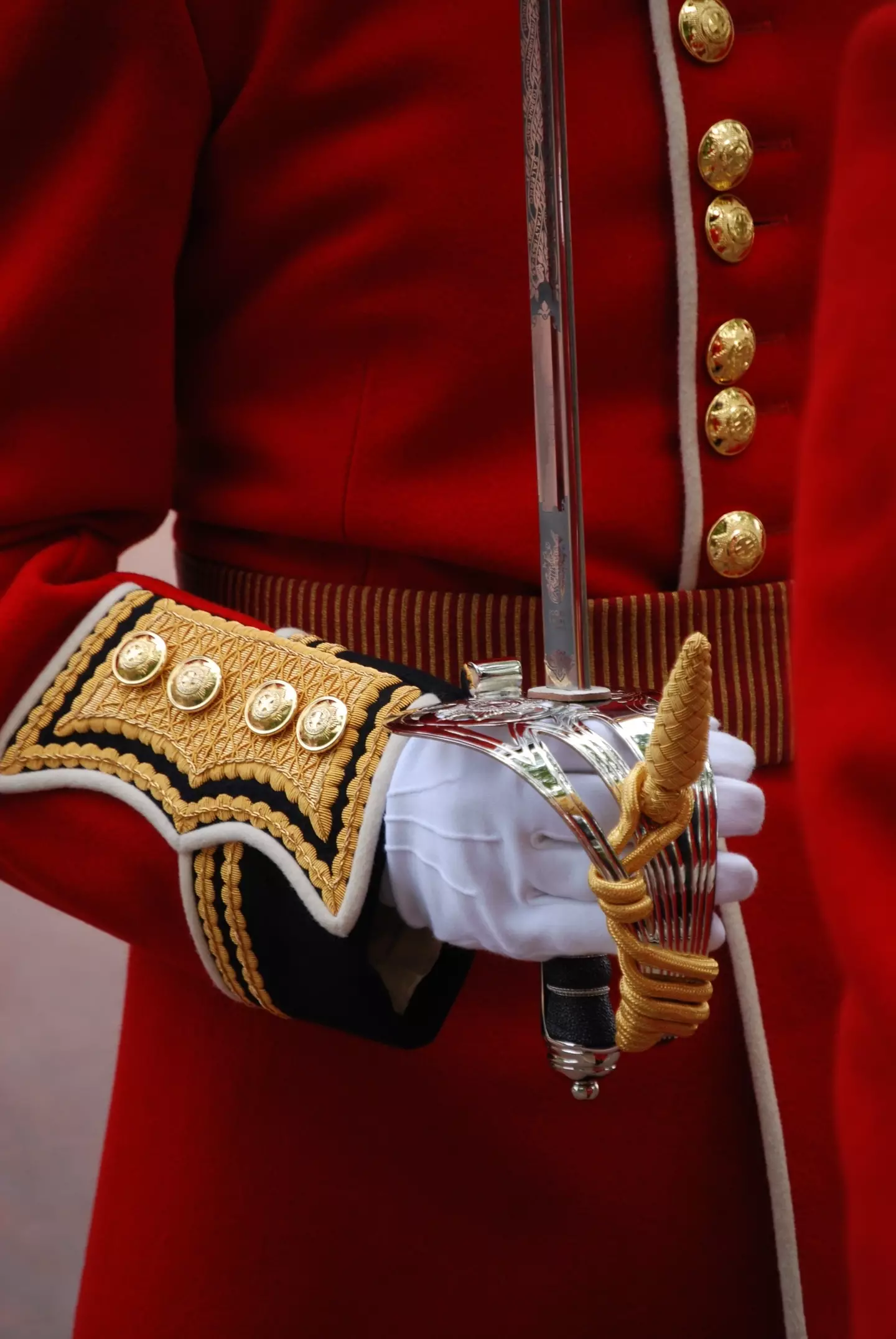 The British guards' bright red uniform is an iconic British symbol.