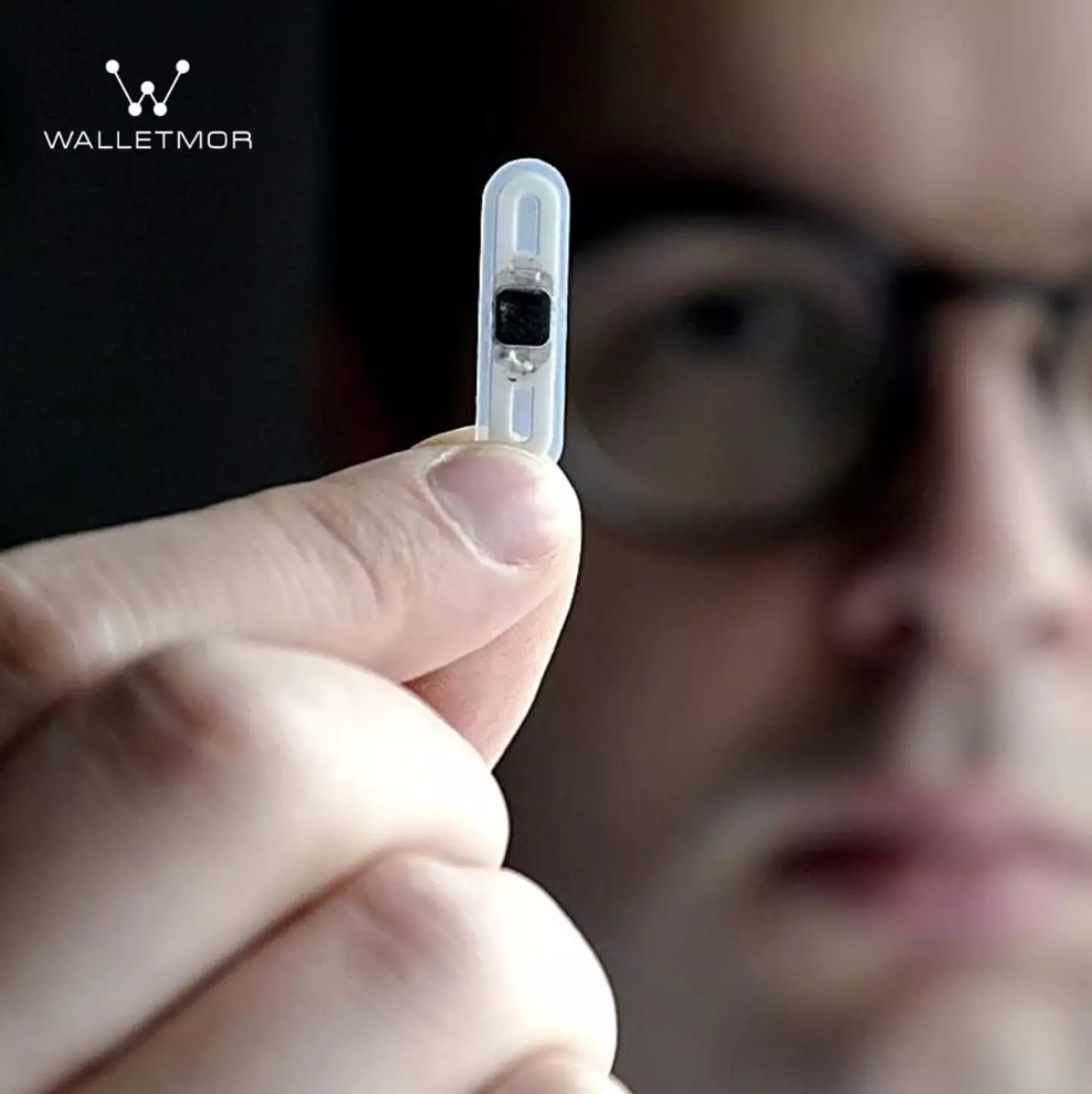 The company’s mission is to eradicate ‘bulky wallets’ and allow people to pay for things with ‘a wave of their hand’.