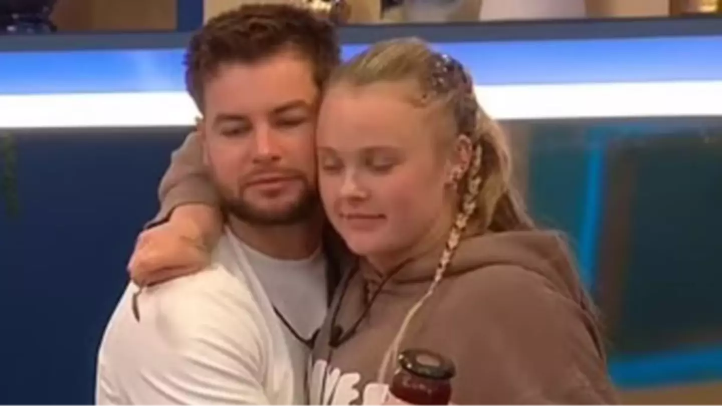 JoJo Siwa and Chris Hughes 'platonic' relationship explained as expert reveals key differences to romantic coupling