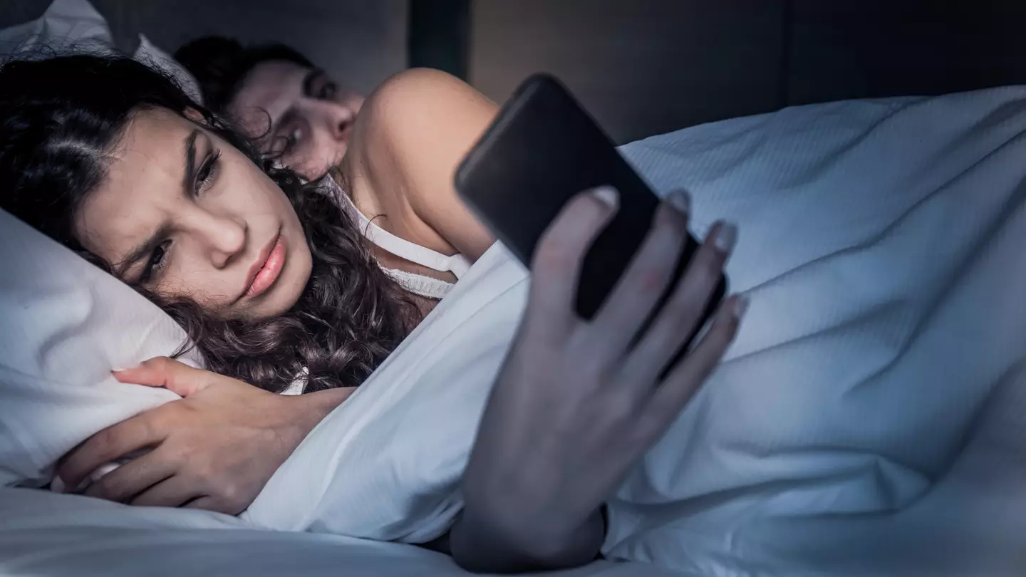 Relationship expert says there are three main signs that someone is going to cheat on you