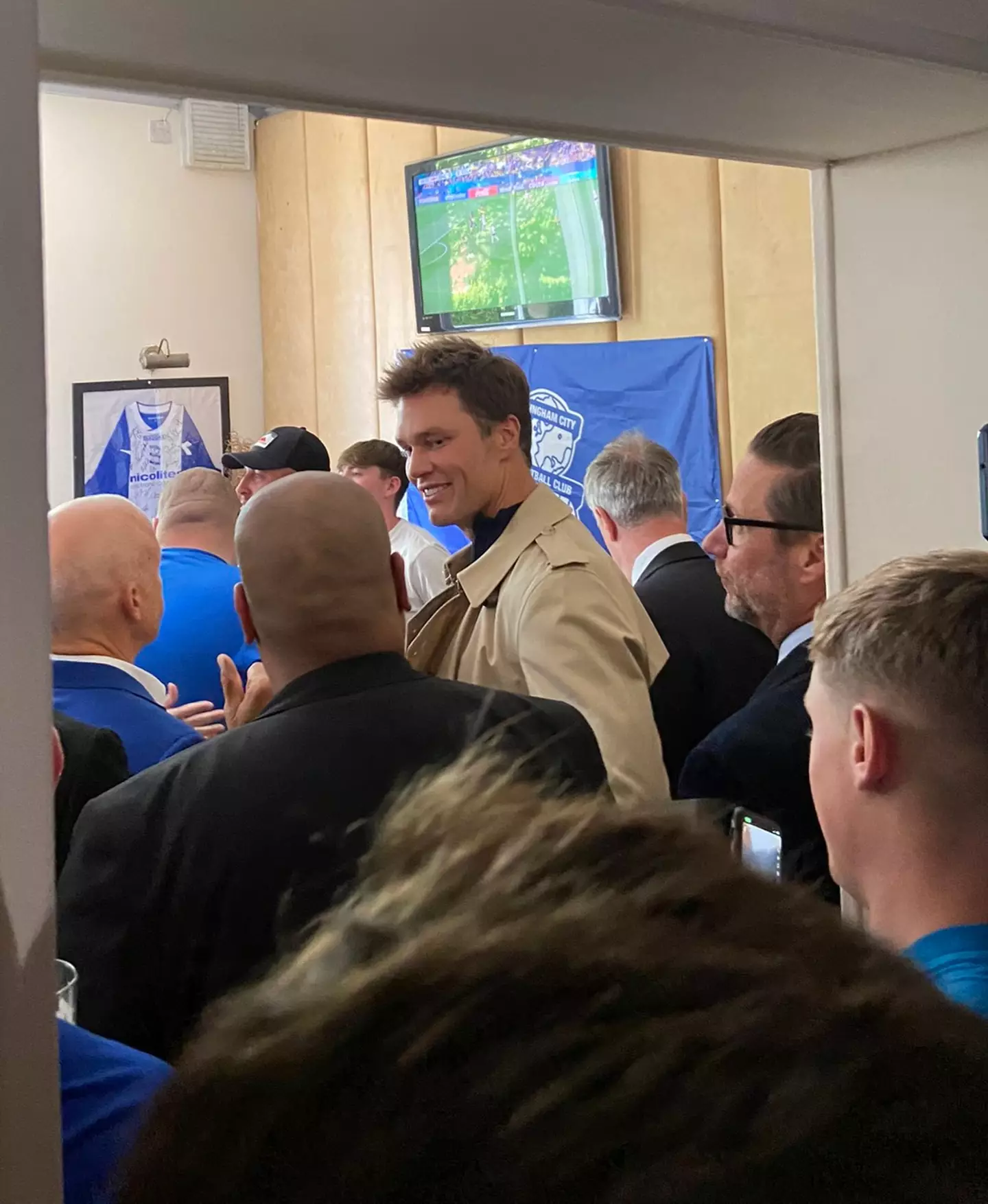 Tom Brady bought pints for Birmingham City fans ahead of their game with Leeds United.