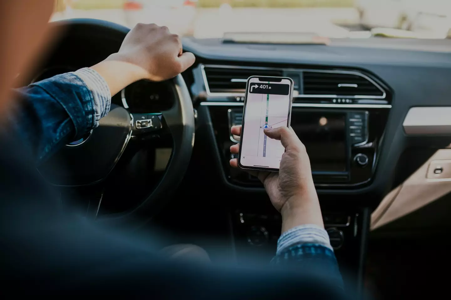 Don't use your phone. (Getty Stock Images)