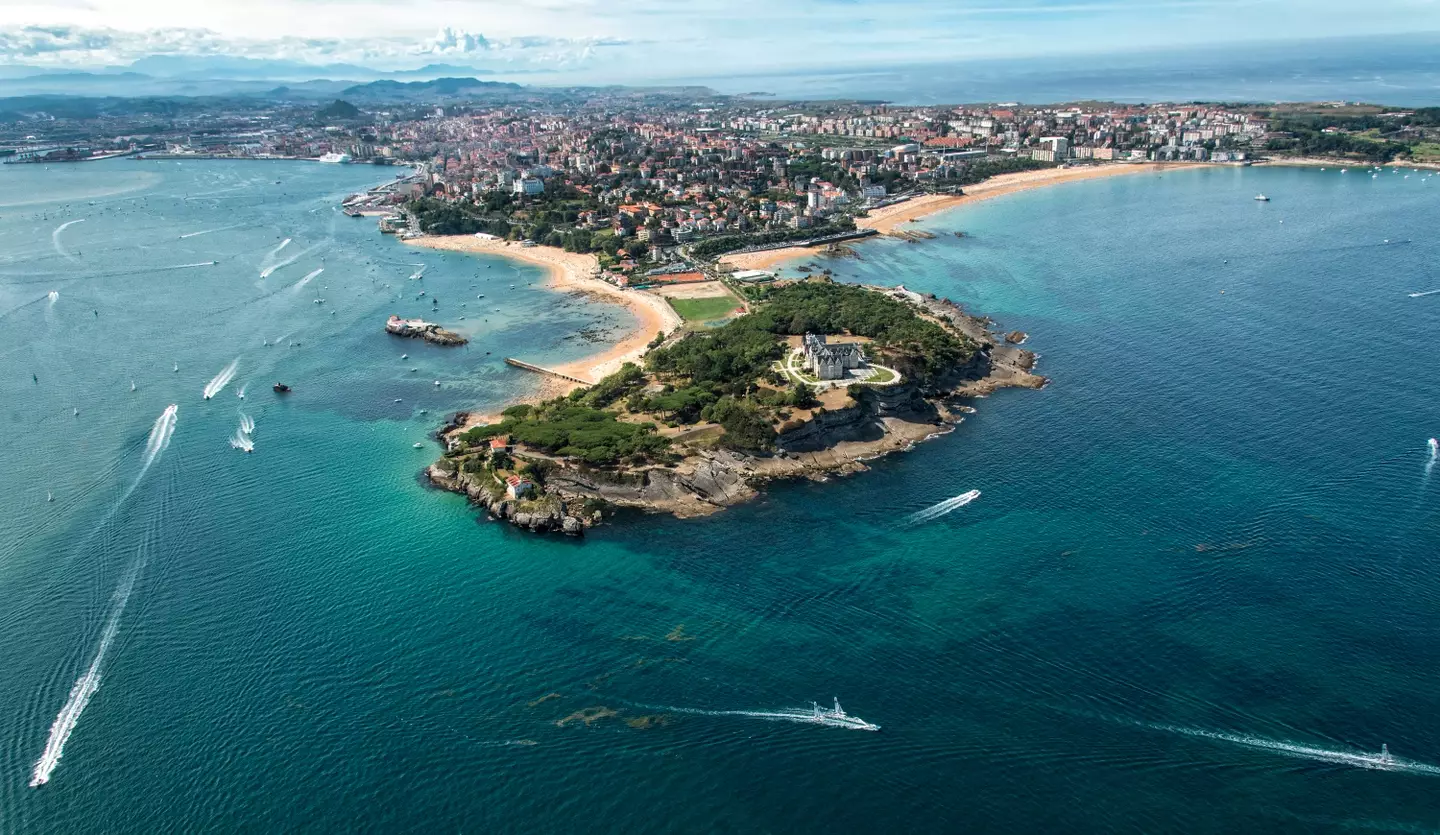 Aerial view of the Santander Bay and Magdalena Palace.