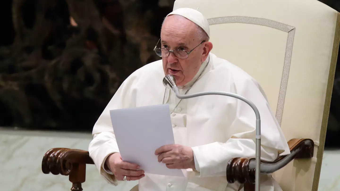 Pope Calls Out ‘Selfish’ Couples Who Have Pets Instead Of Children